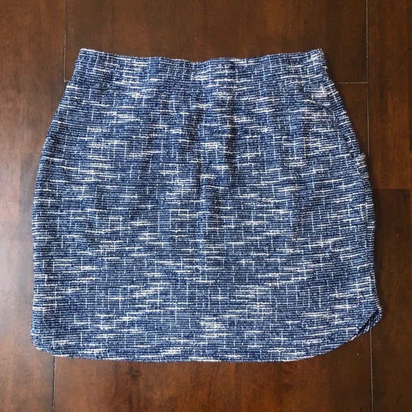 Navy Blue Textured Knit Skirt - Picture 3 of 4